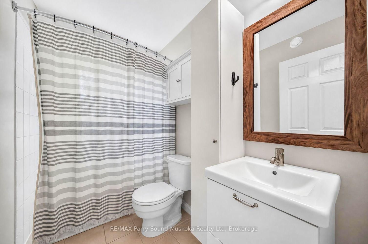 8 Mountain Basin Drive • McDougall, ON photo 14