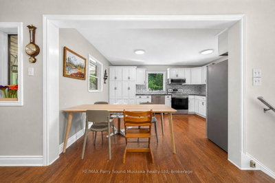 8 Mountain Basin Drive • McDougall, ON photo 6