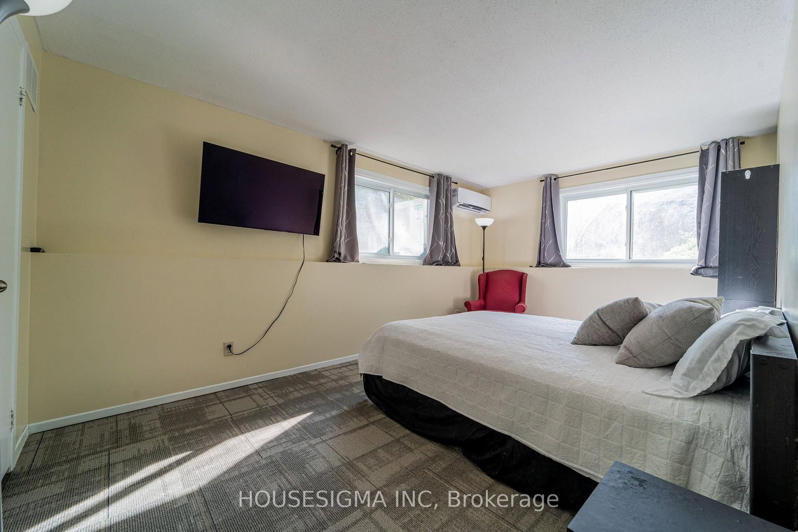 106 Tanguay Court • Ottawa, ON photo 23