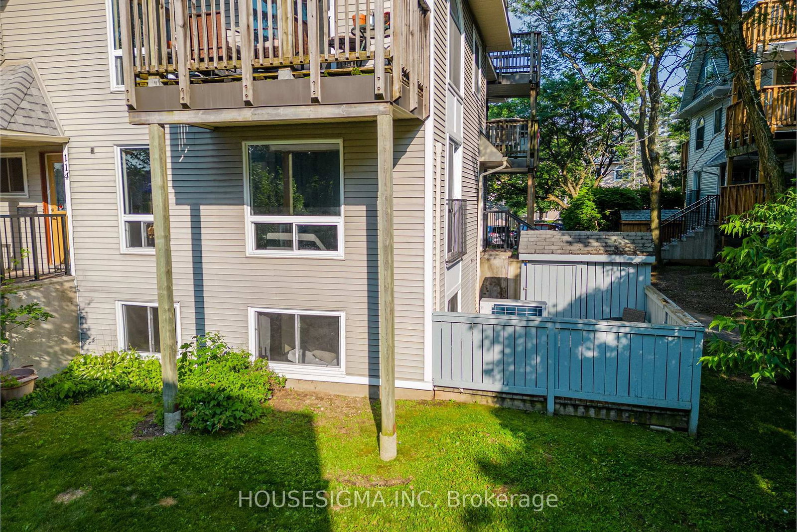 106 Tanguay Court • Ottawa, ON photo 36