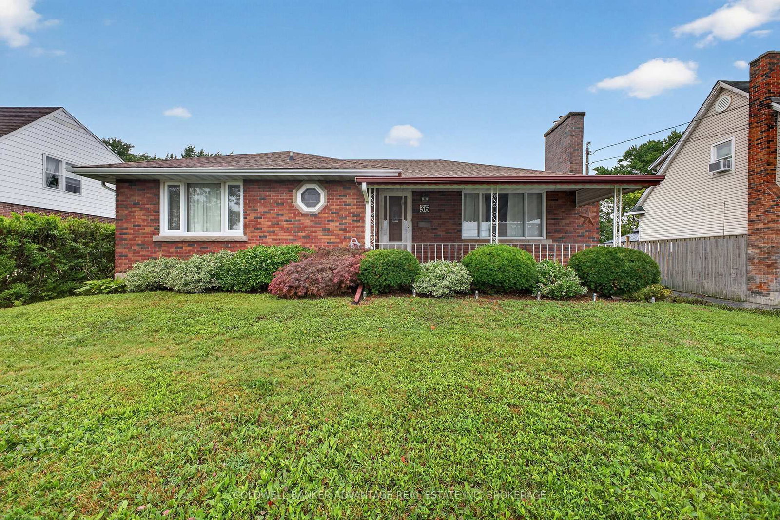 36 Third Street • Welland, ON photo 3