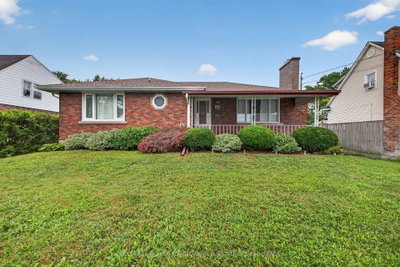 36 Third Street • Welland, ON photo 3