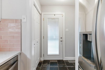 436 FERNDALE Avenue • London South, ON photo 5