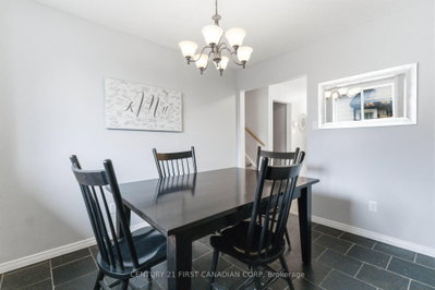 436 FERNDALE Avenue • London South, ON photo 9