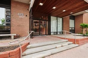 1107 - 475 Laurier Avenue W