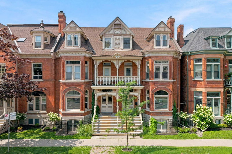 1 - 250 King Street E