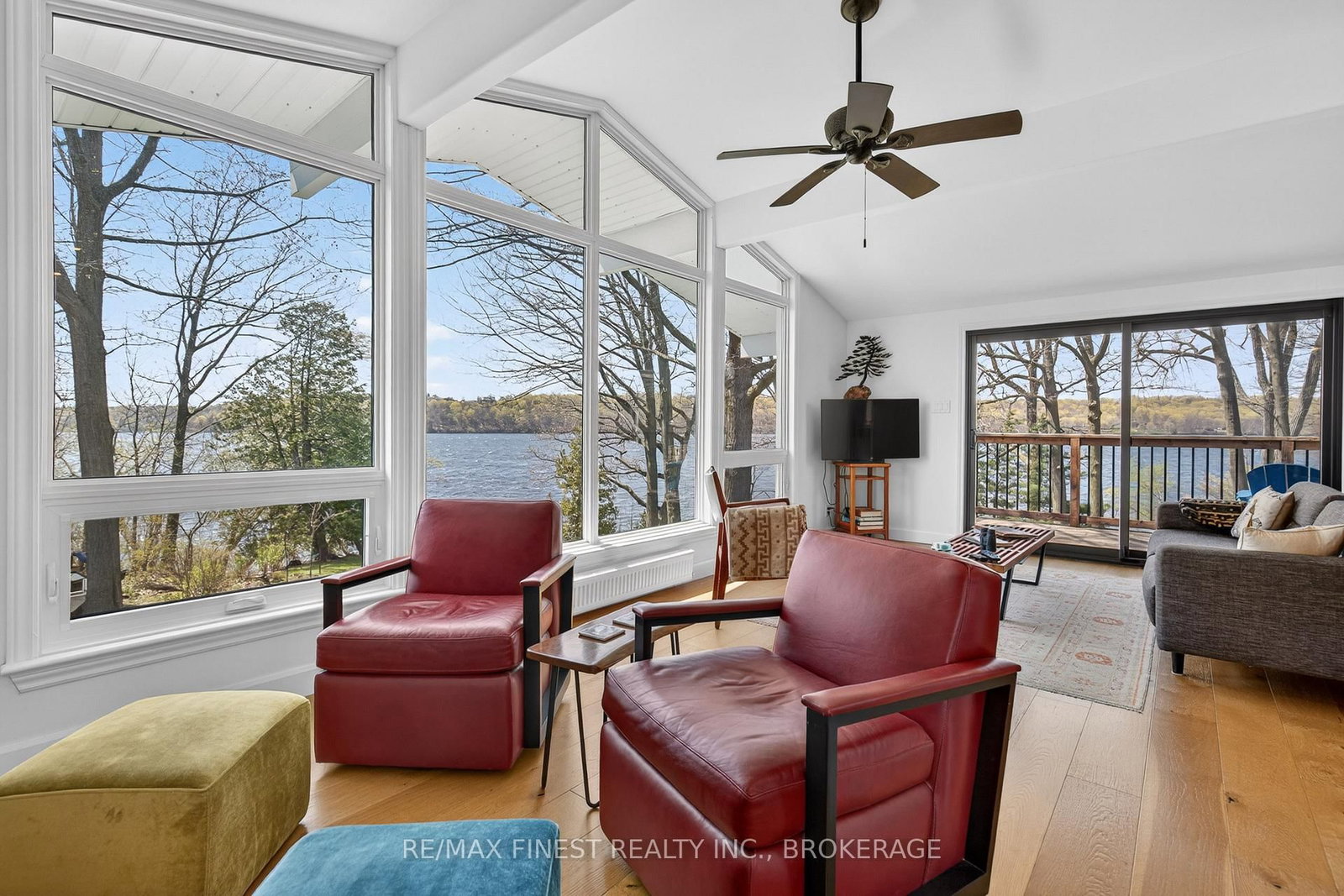 79 HICKORY Lane • Napanee, ON photo 8
