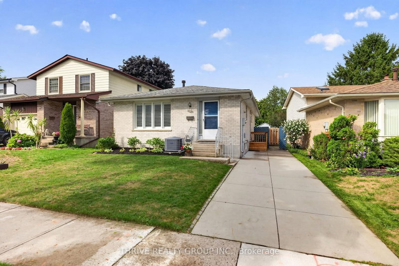 1121 Gatewood Road