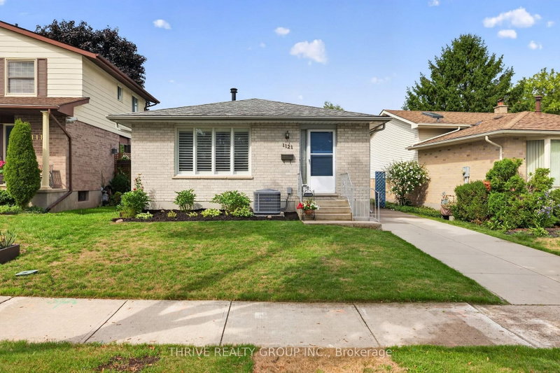 1121 Gatewood Road