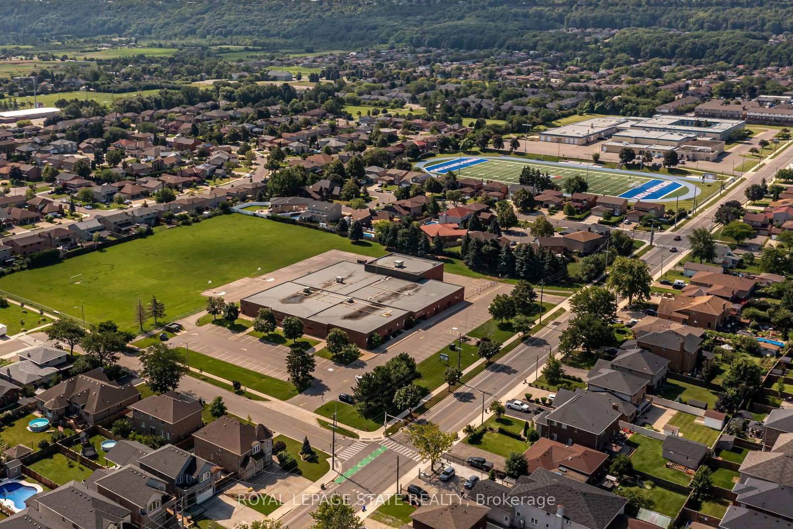 502 Barton Street • #27 • Hamilton, ON photo 39
