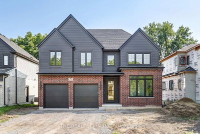 Detached House for sale at 79 Royal Crescent, Southwold, Ontario, N5P 0G2 - Talbotville - MLS: X13657016
