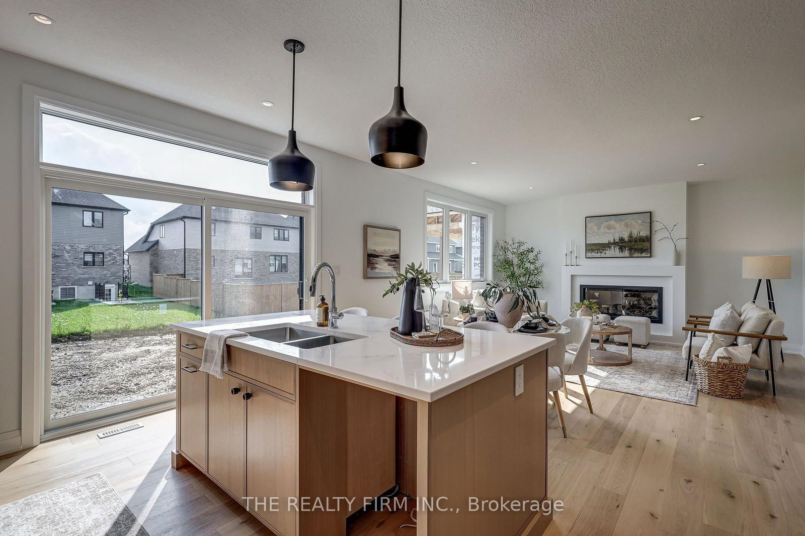 79 Royal Crescent • Southwold, ON photo 18