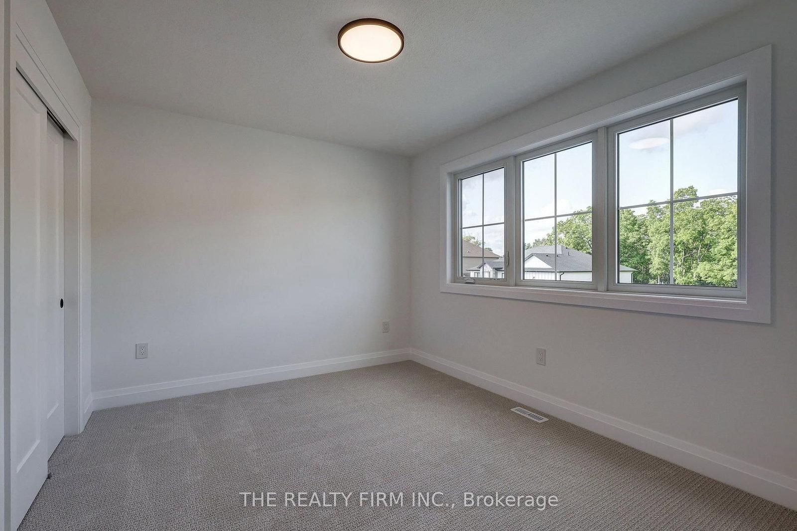 79 Royal Crescent • Southwold, ON photo 47