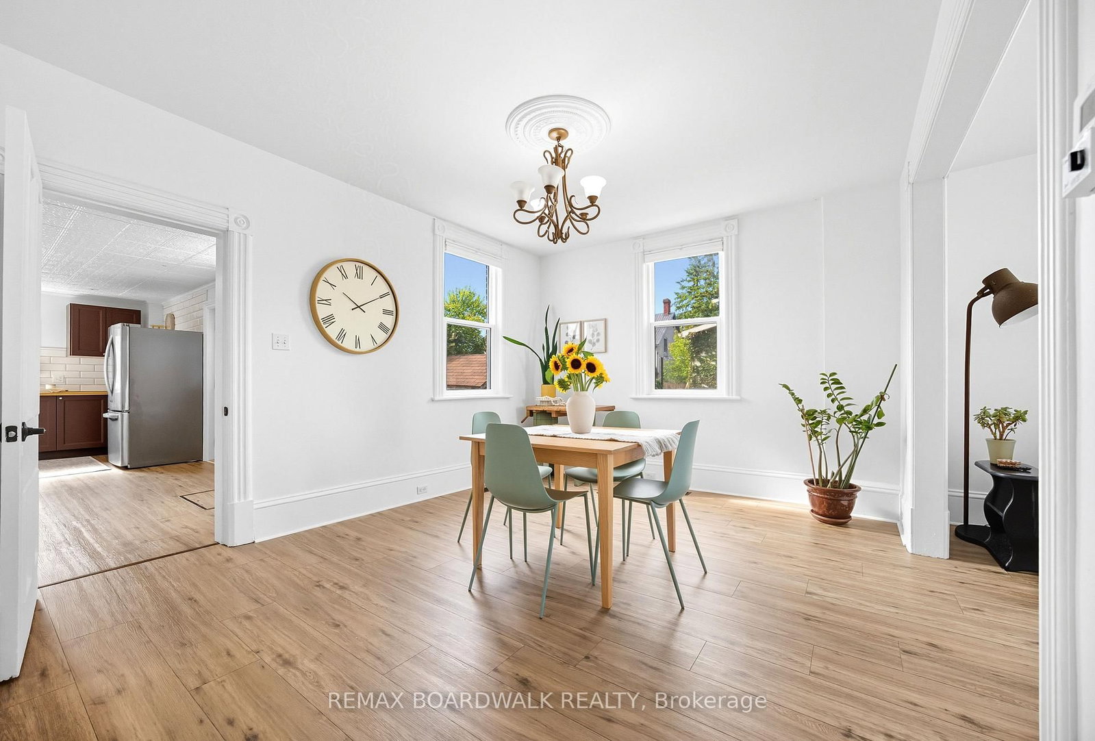 22 Isabella Street • Perth, ON photo 12