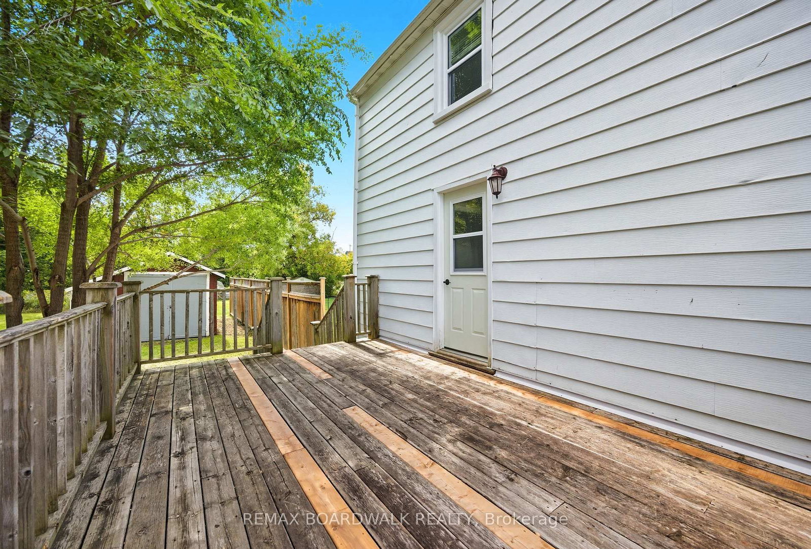 22 Isabella Street • Perth, ON photo 35