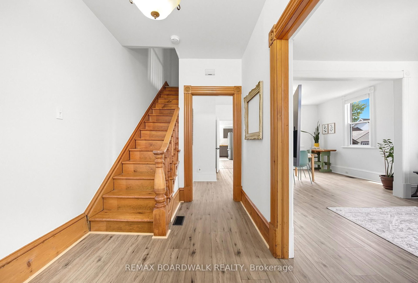 22 Isabella Street • Perth, ON photo 4