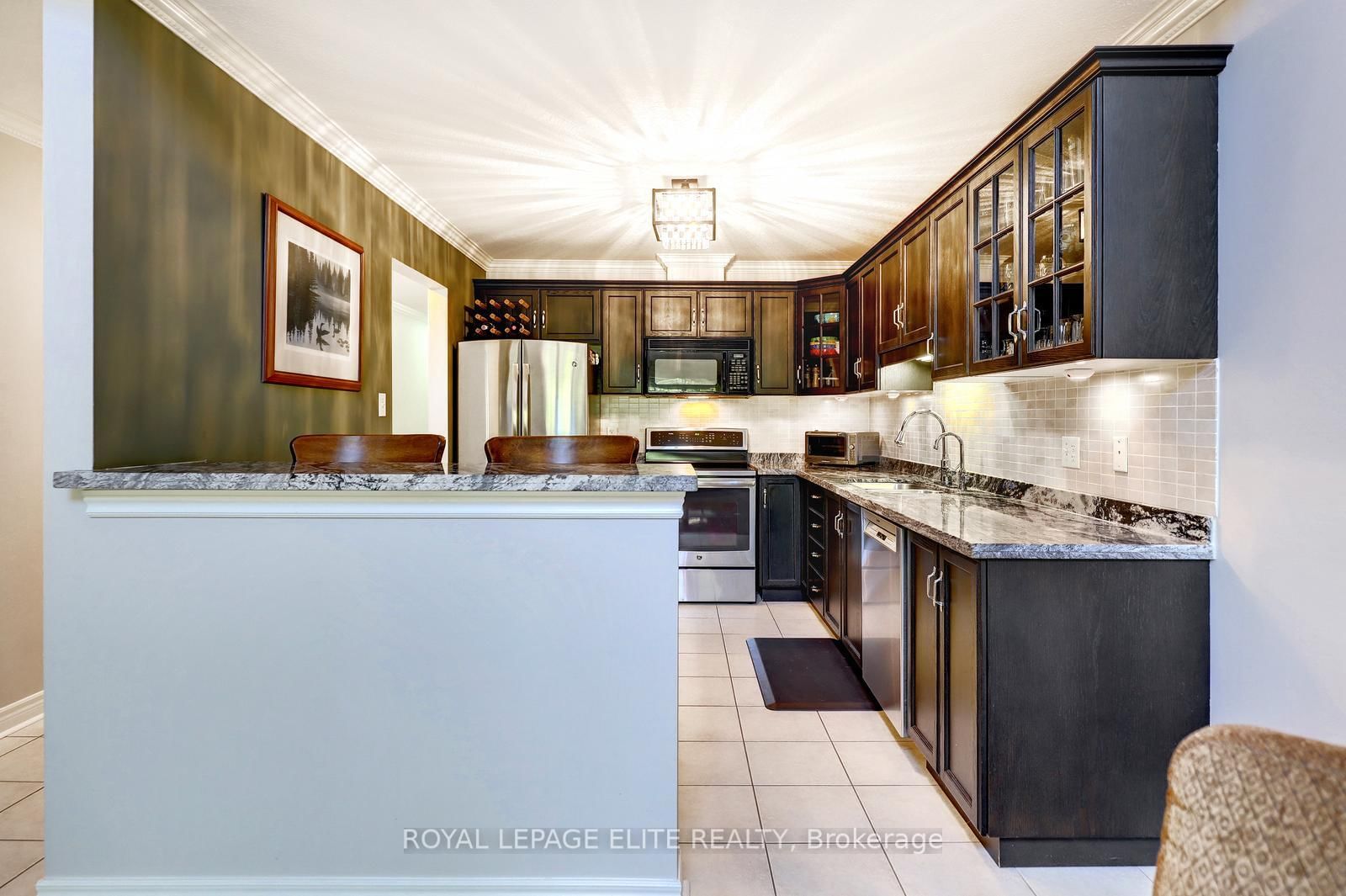 118 Lynch Circle • Guelph, ON photo 12