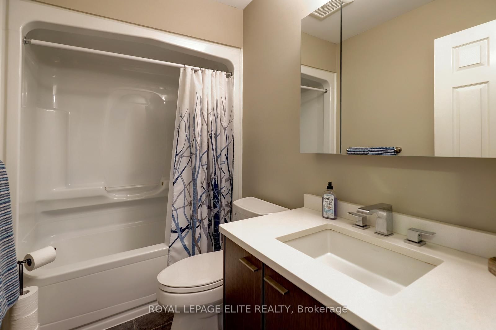118 Lynch Circle • Guelph, ON photo 25
