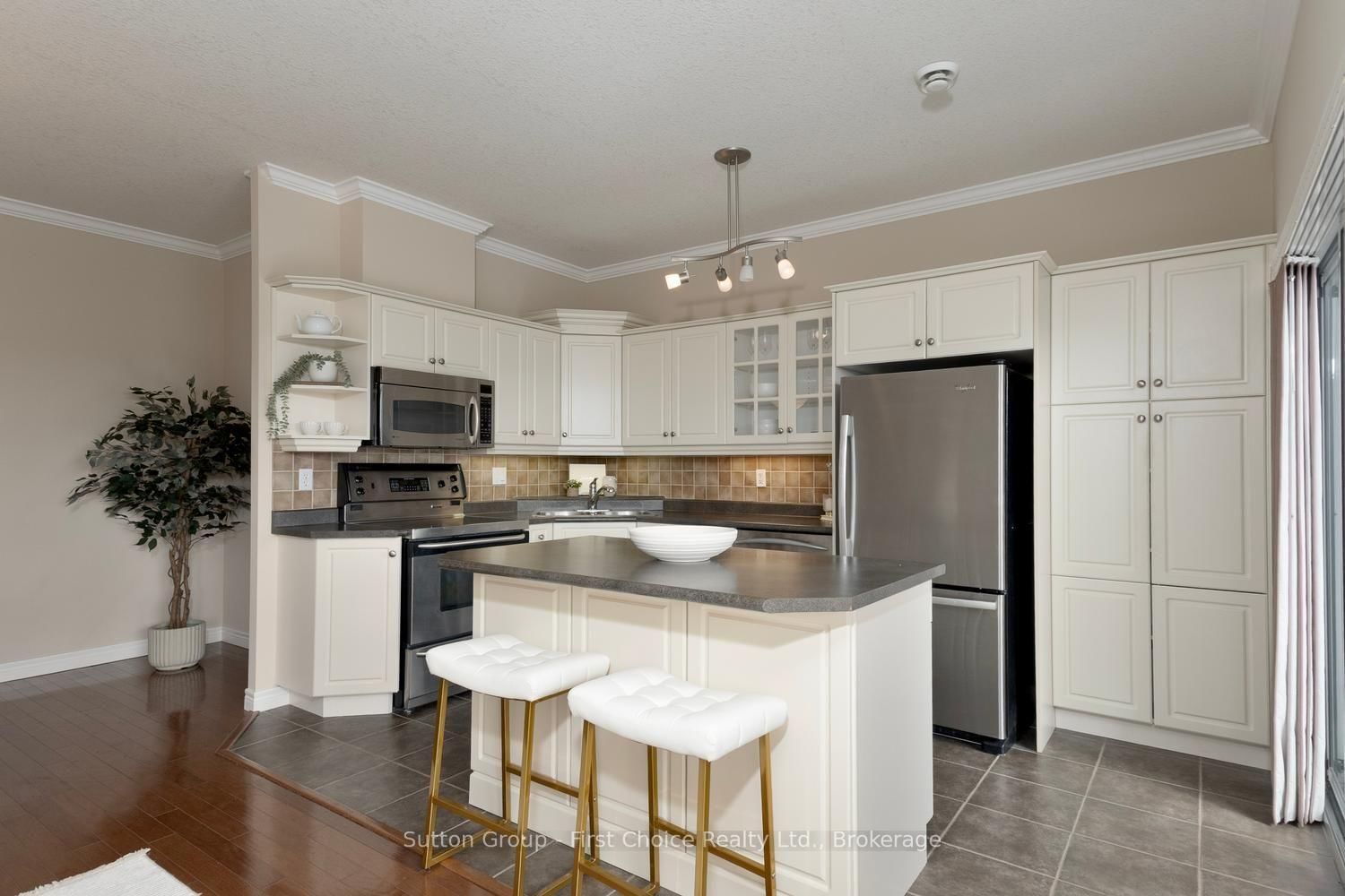 160 Romeo Street • #504 • Stratford, ON photo 14