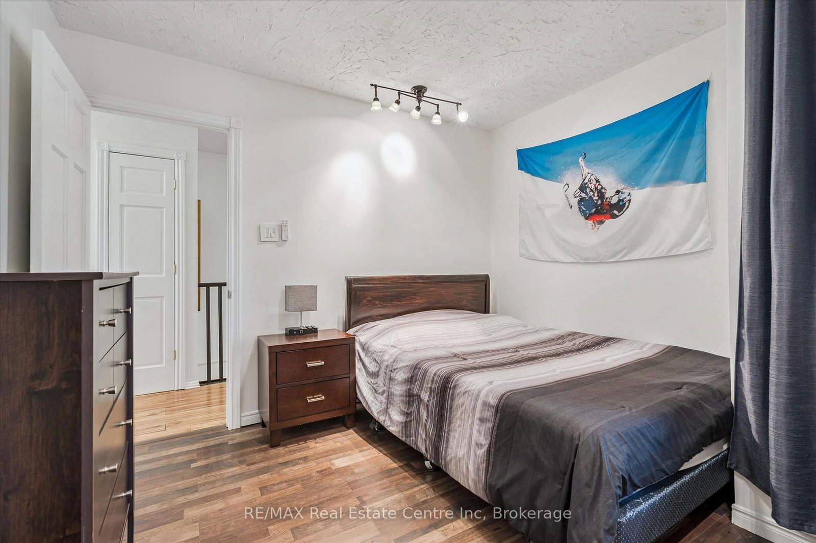 289 Garafraxa Street E • Centre Wellington, ON photo 20