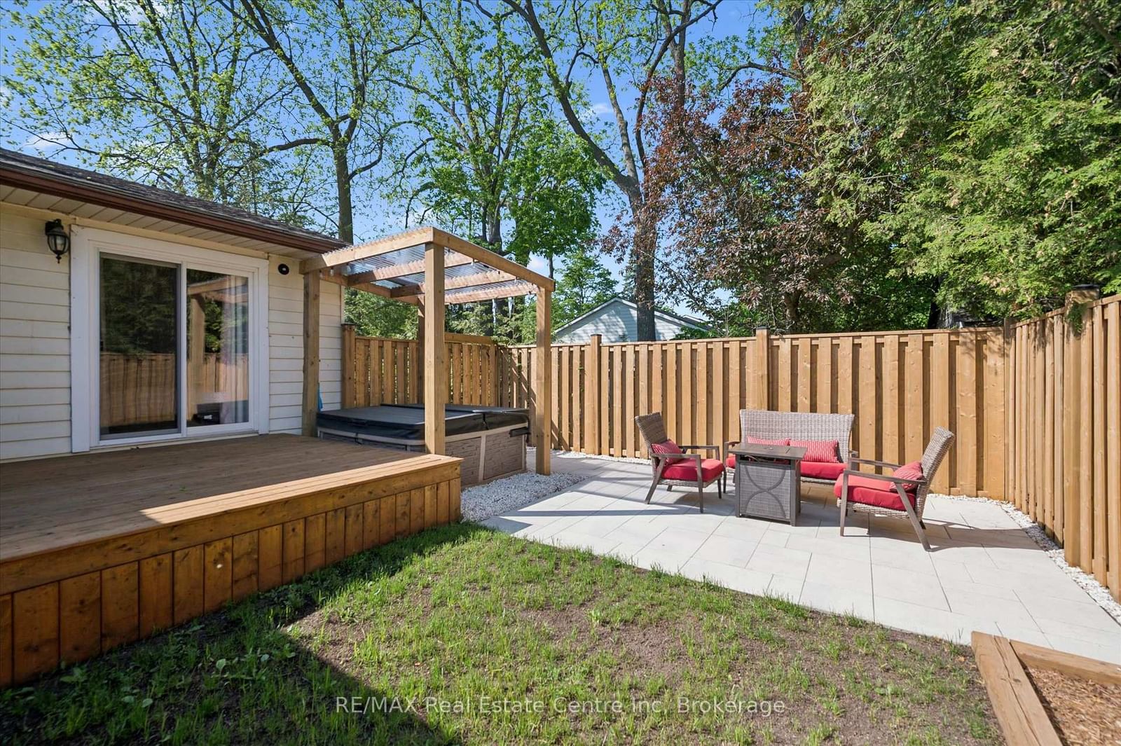 289 Garafraxa Street E • Centre Wellington, ON photo 31