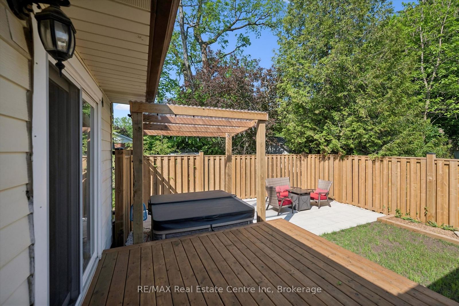 289 Garafraxa Street E • Centre Wellington, ON photo 34