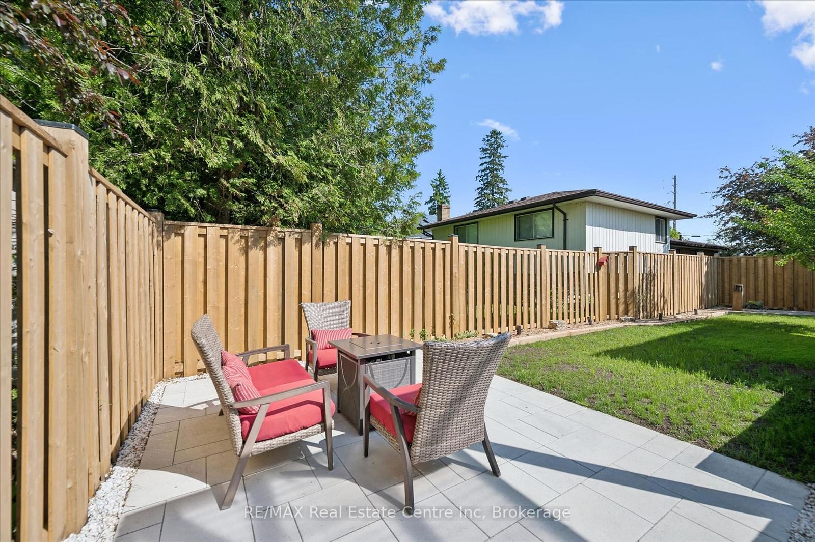 289 Garafraxa Street E • Centre Wellington, ON photo 37