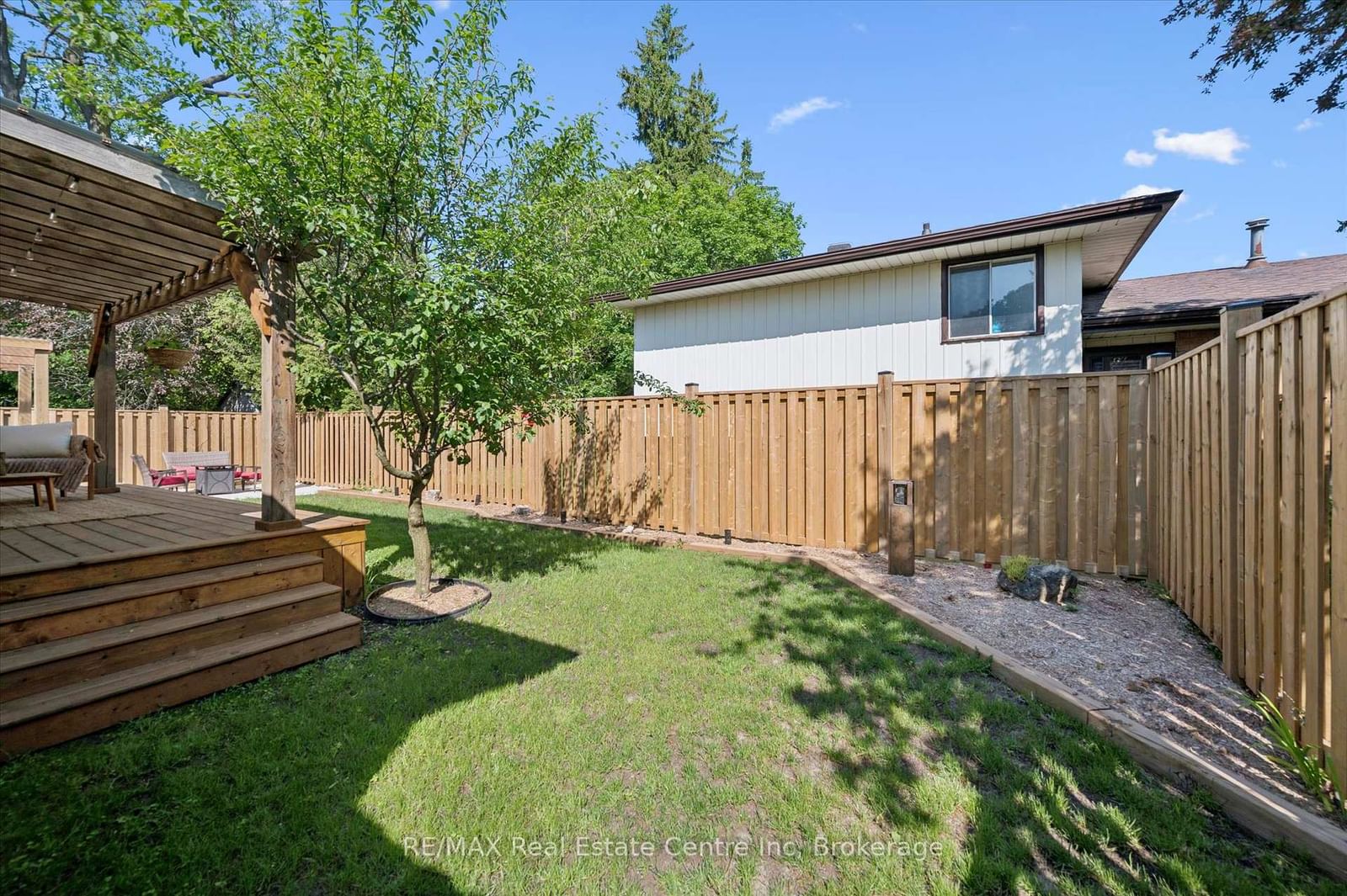 289 Garafraxa Street E • Centre Wellington, ON photo 38