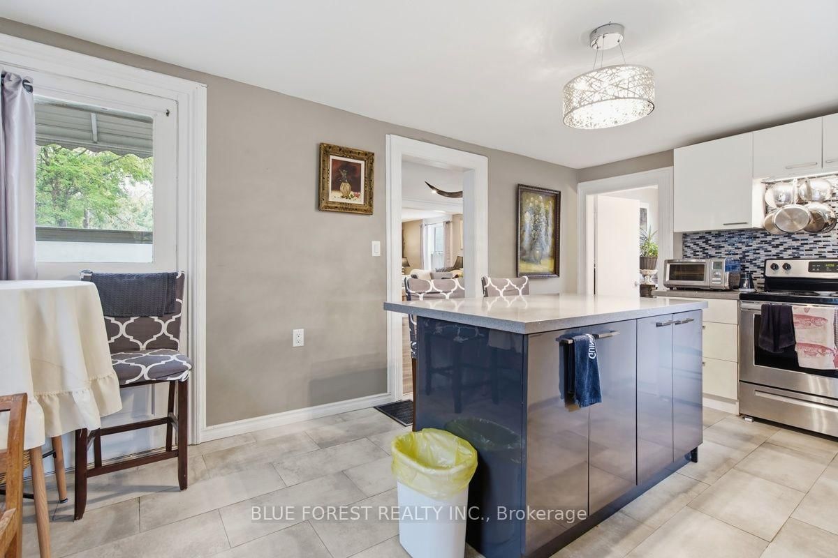 21 Isabel Street • St. Thomas, ON photo 13