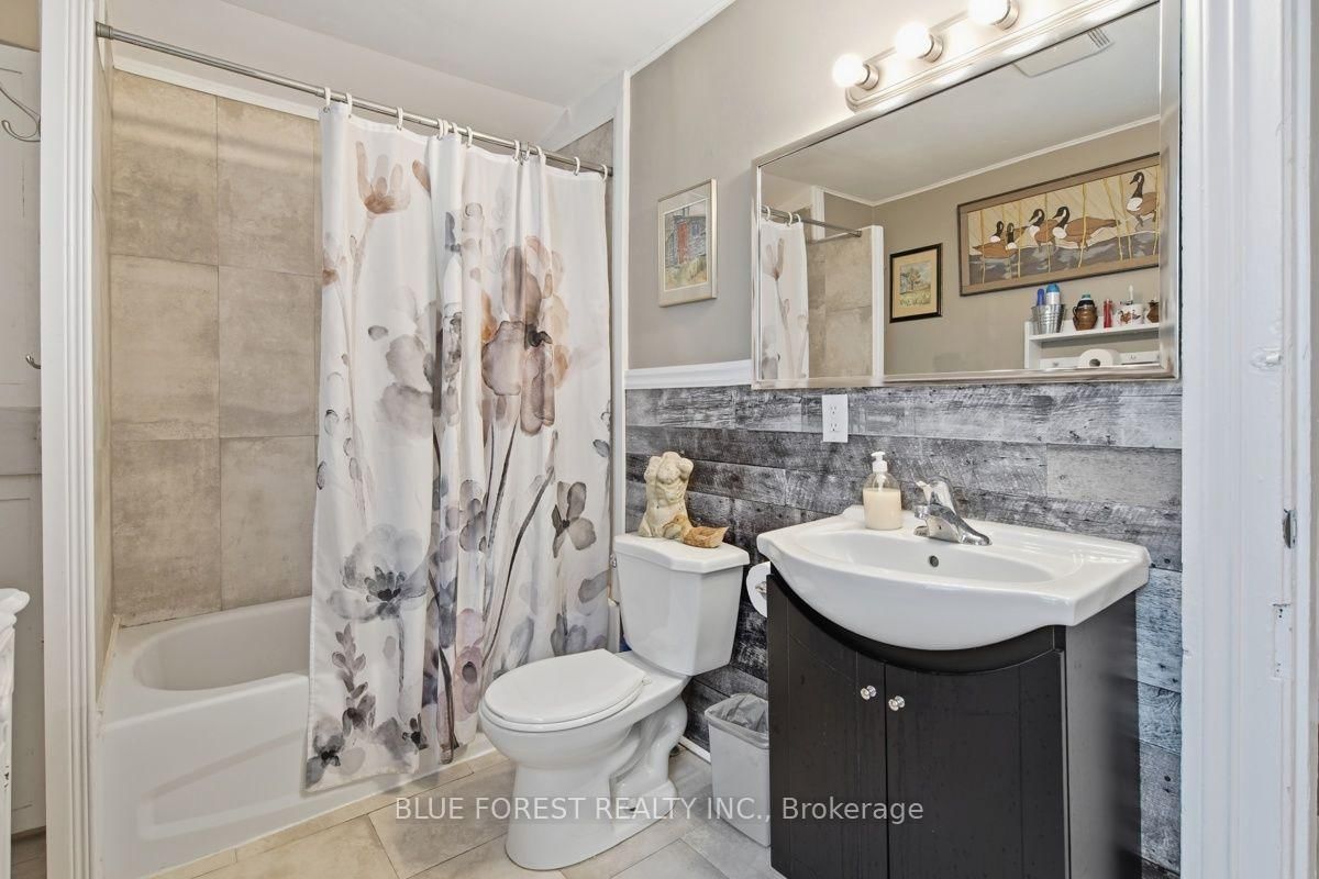 21 Isabel Street • St. Thomas, ON photo 18