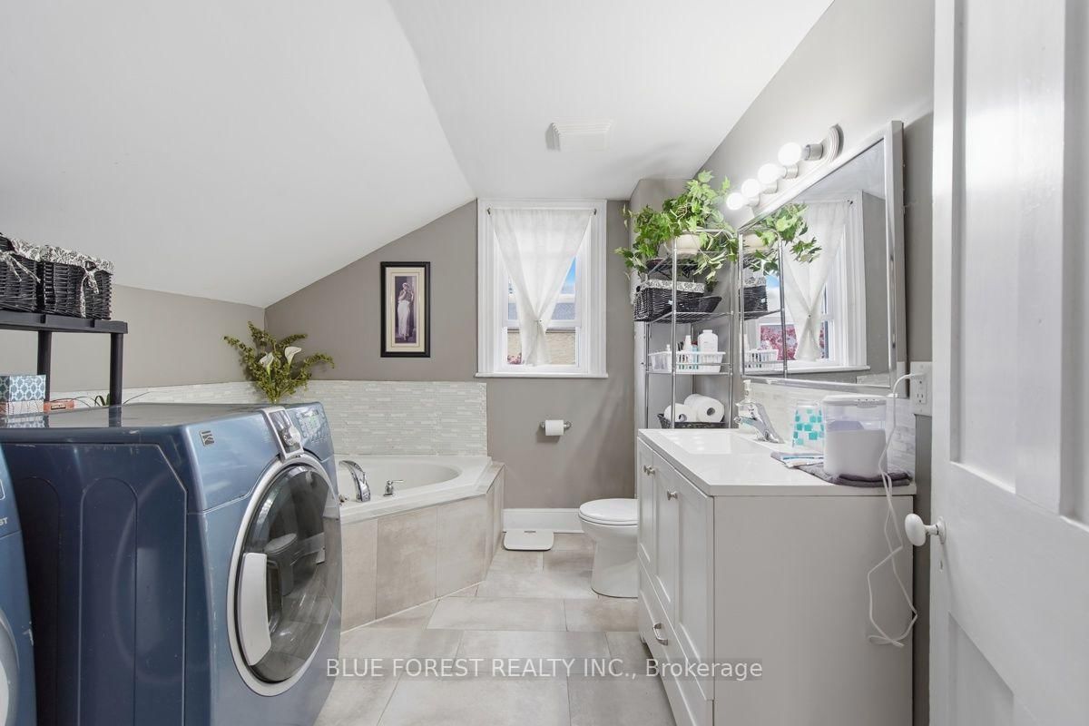 21 Isabel Street • St. Thomas, ON photo 24
