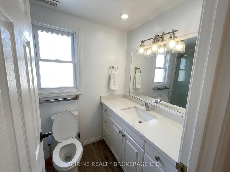 33 - 626 WHARNCLIFFE Road S