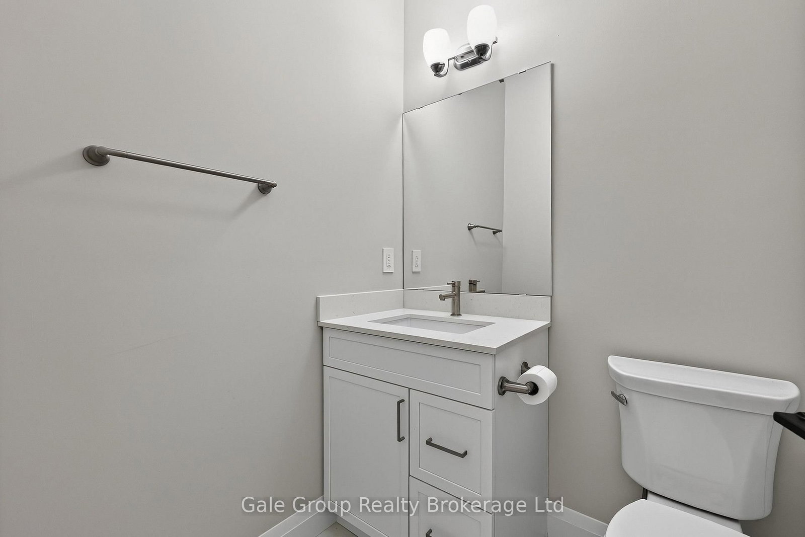 808 Garden Court Crescent • Woodstock, ON photo 21