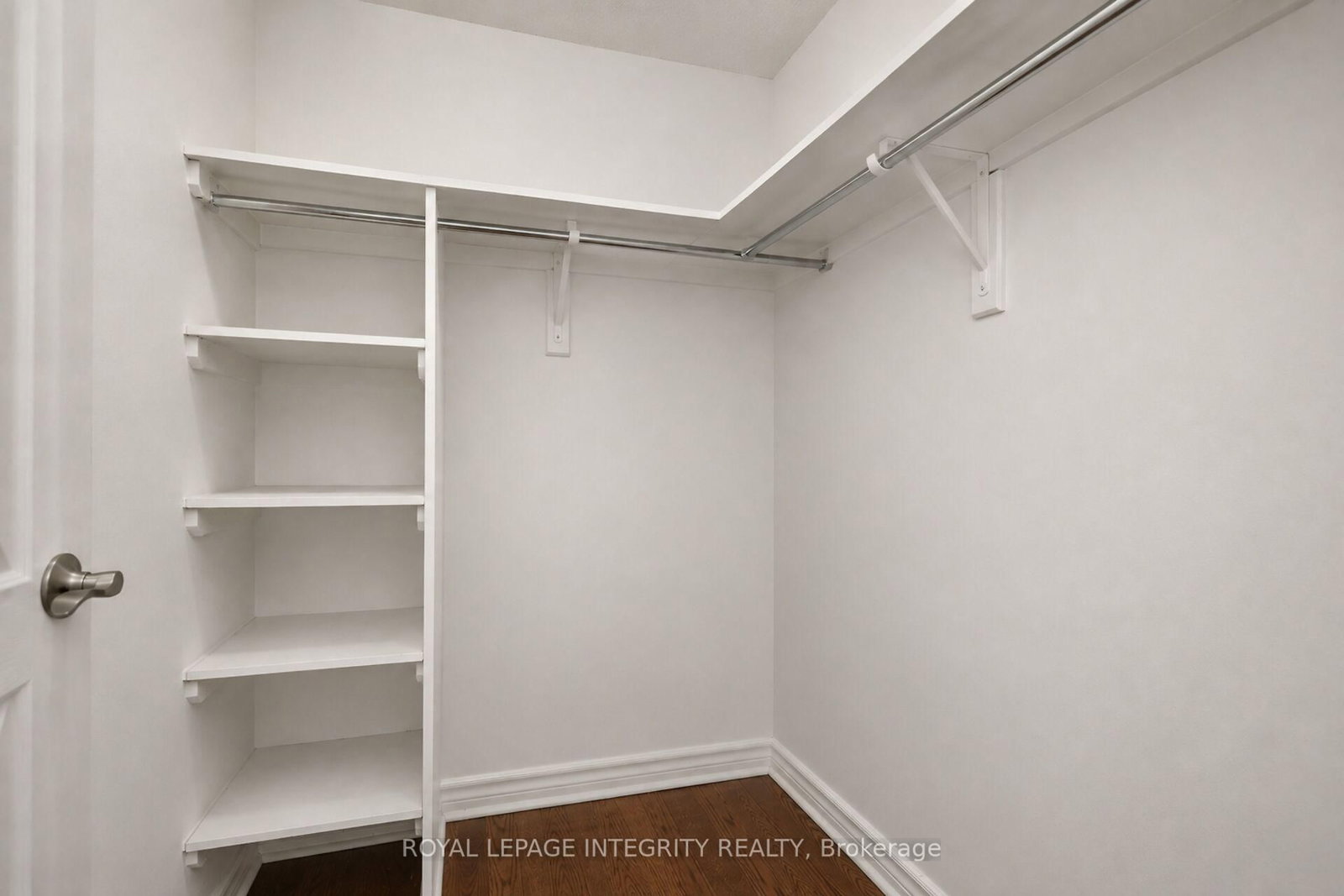 221 Crestway Drive • #J • Ottawa, ON photo 23