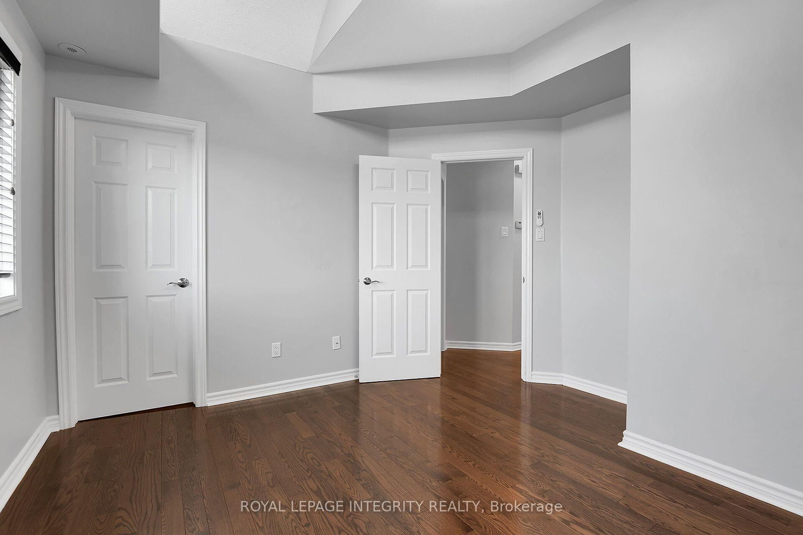 221 Crestway Drive • #J • Ottawa, ON photo 26