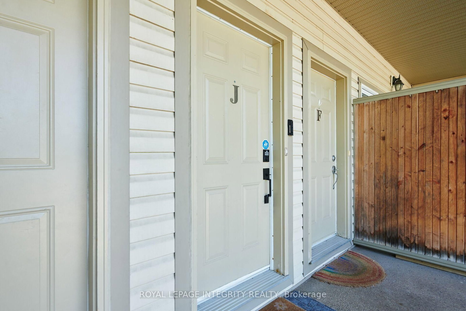 221 Crestway Drive • #J • Ottawa, ON photo 5