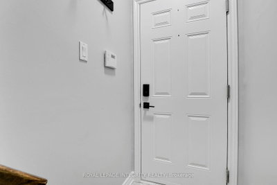 221 Crestway Drive • #J • Ottawa, ON photo 6