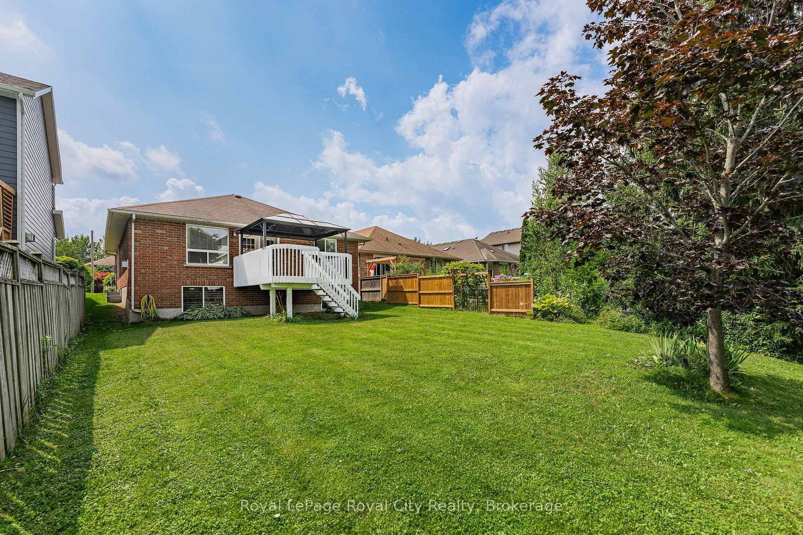 8 Whitetail Court • Guelph, ON photo 22