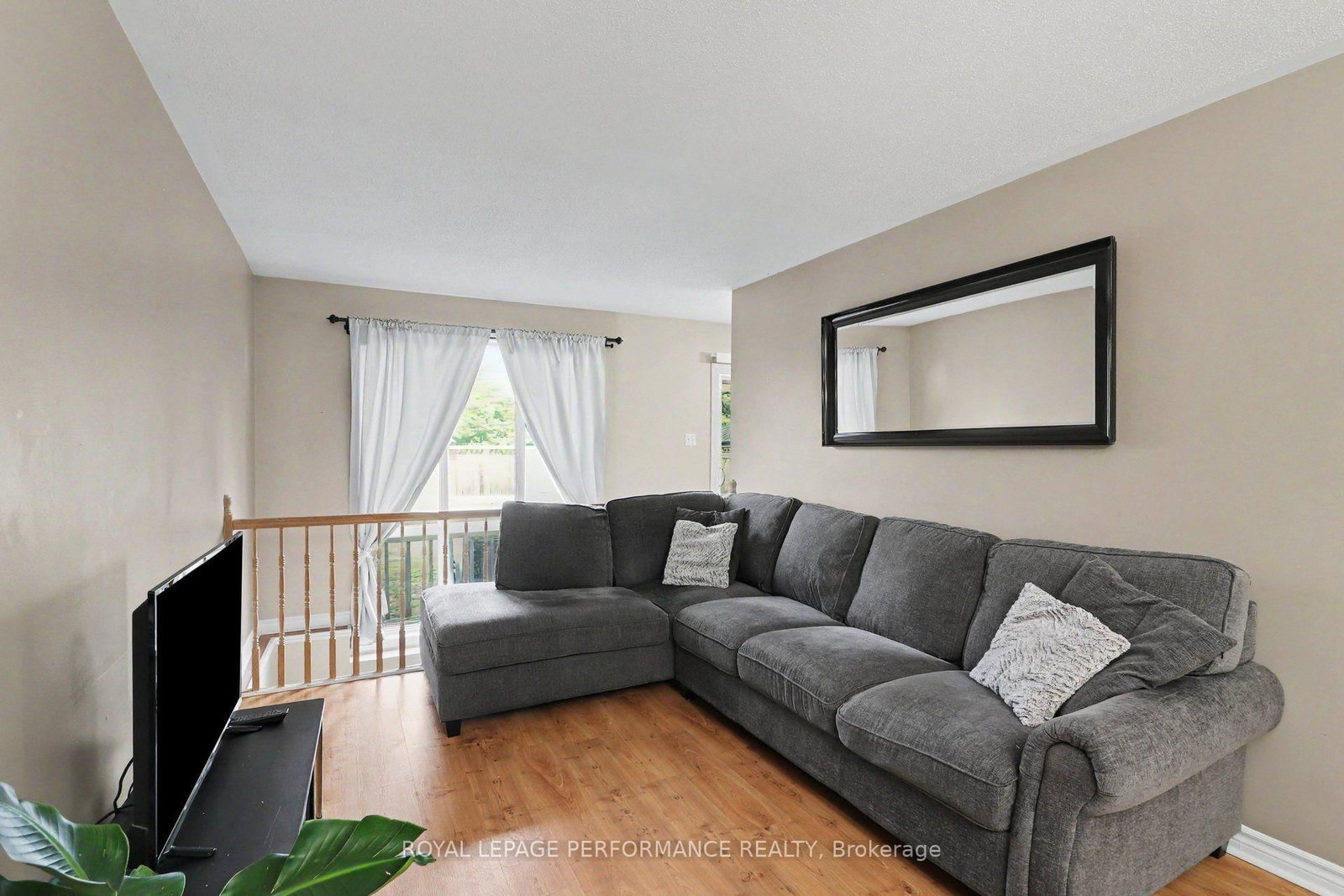 757 Nesting Way • Orleans, ON photo 4