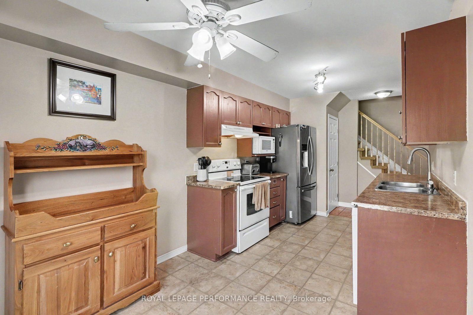 757 Nesting Way • Orleans, ON photo 8