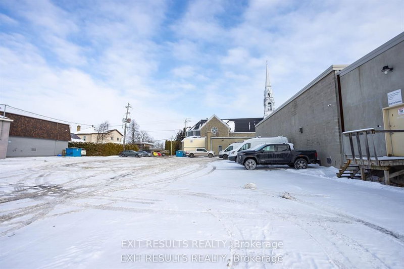 1027 Notre Dame Rd photo 4