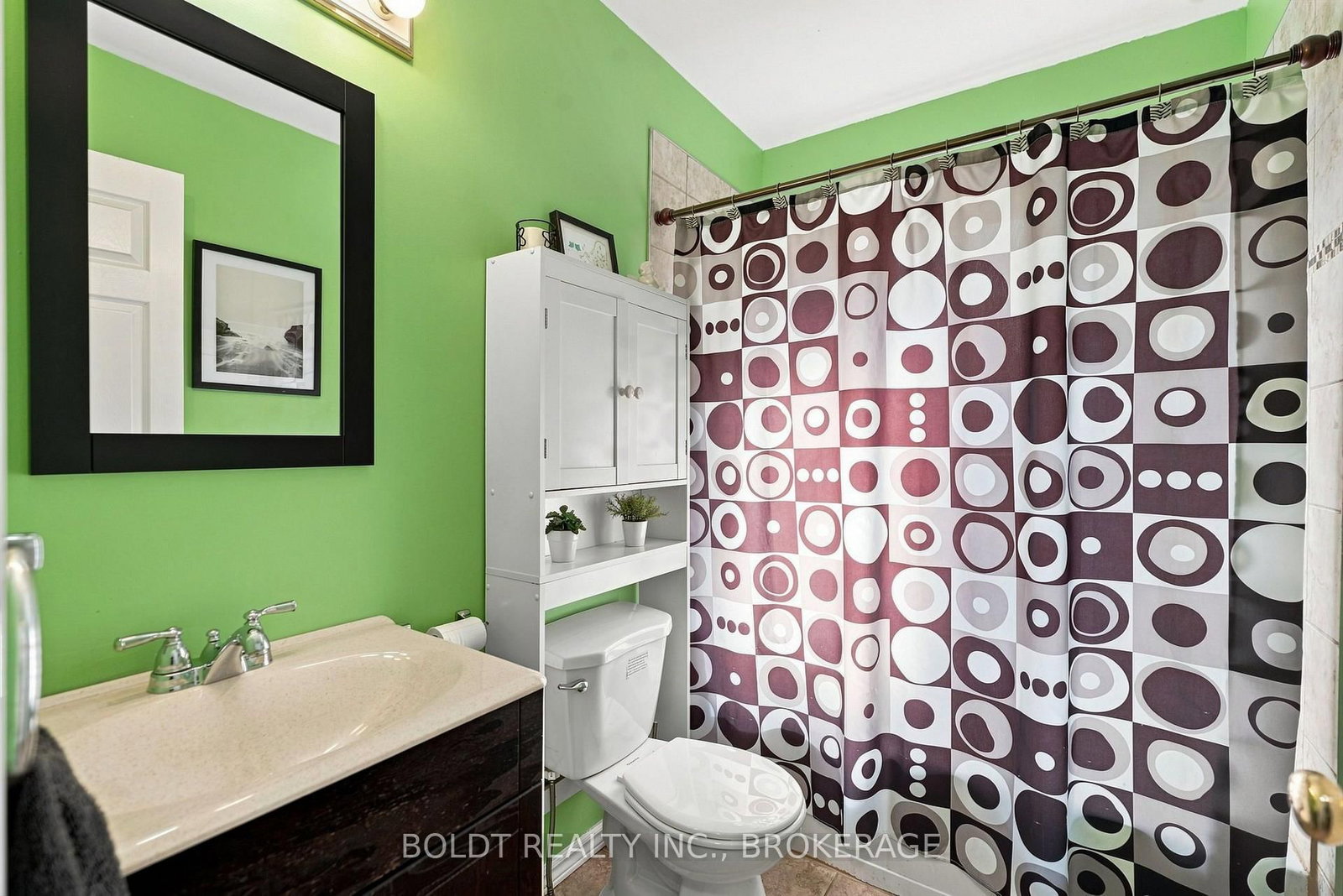 16 Longfellow Avenue • St. Catharines, ON photo 22