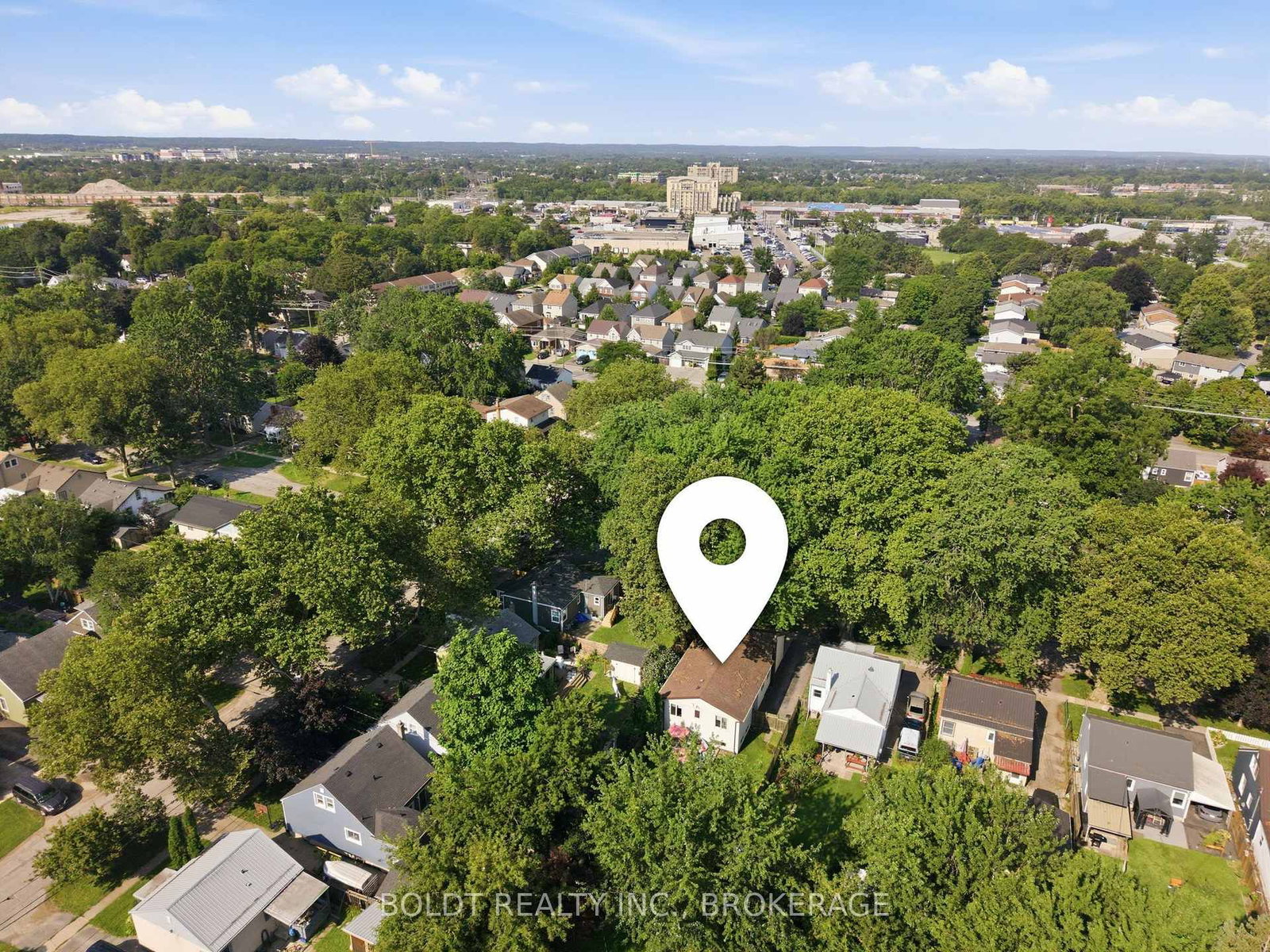 16 Longfellow Avenue • St. Catharines, ON photo 36