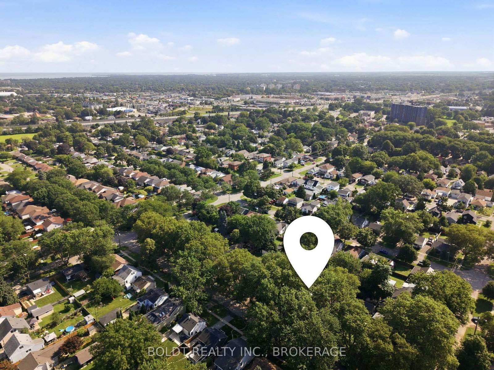 16 Longfellow Avenue • St. Catharines, ON photo 42