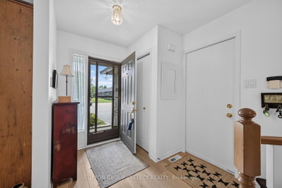 99 Edgevalley Road • #43 • London East, ON photo 4