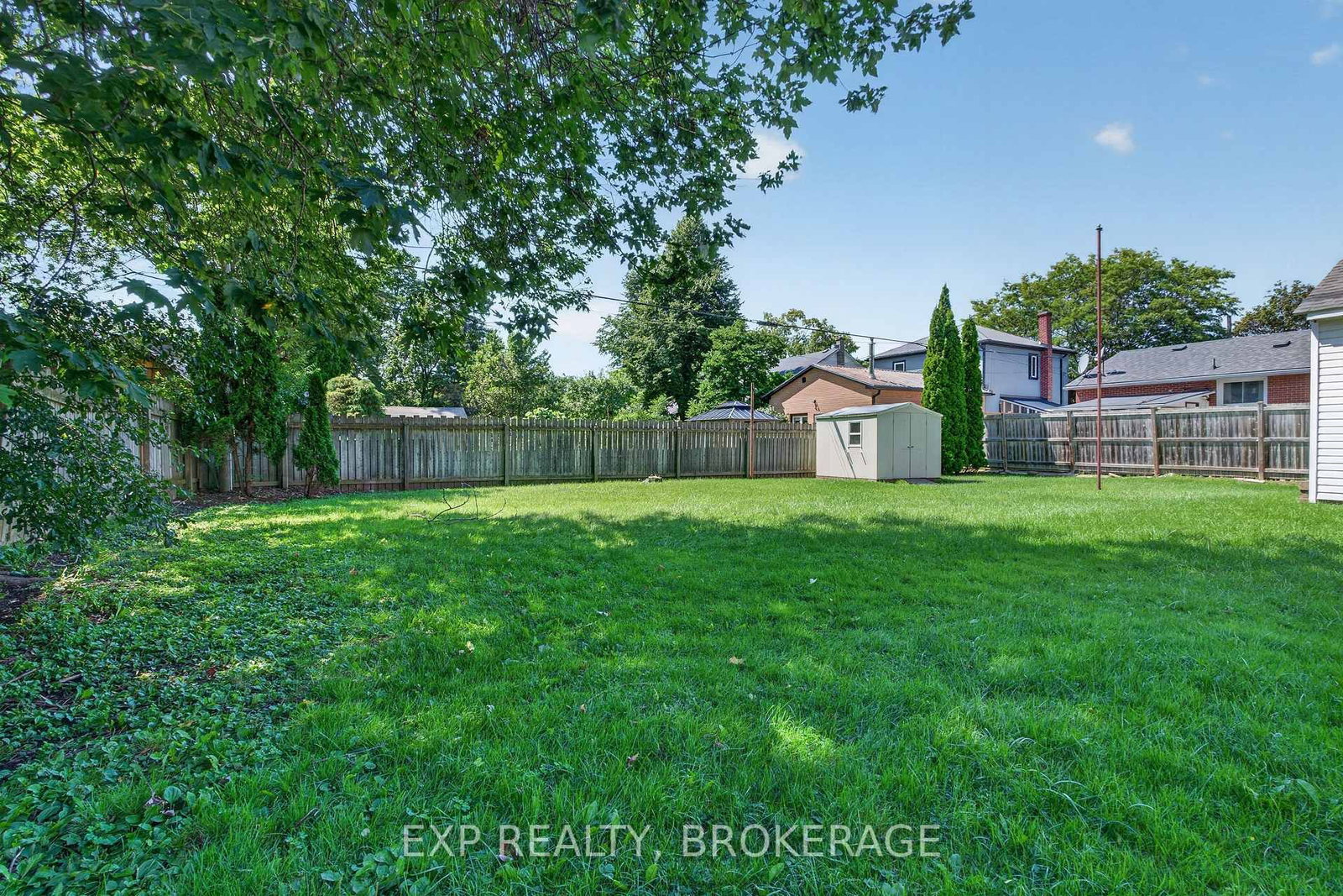 646 PORTSMOUTH Avenue • Kingston, ON photo 40