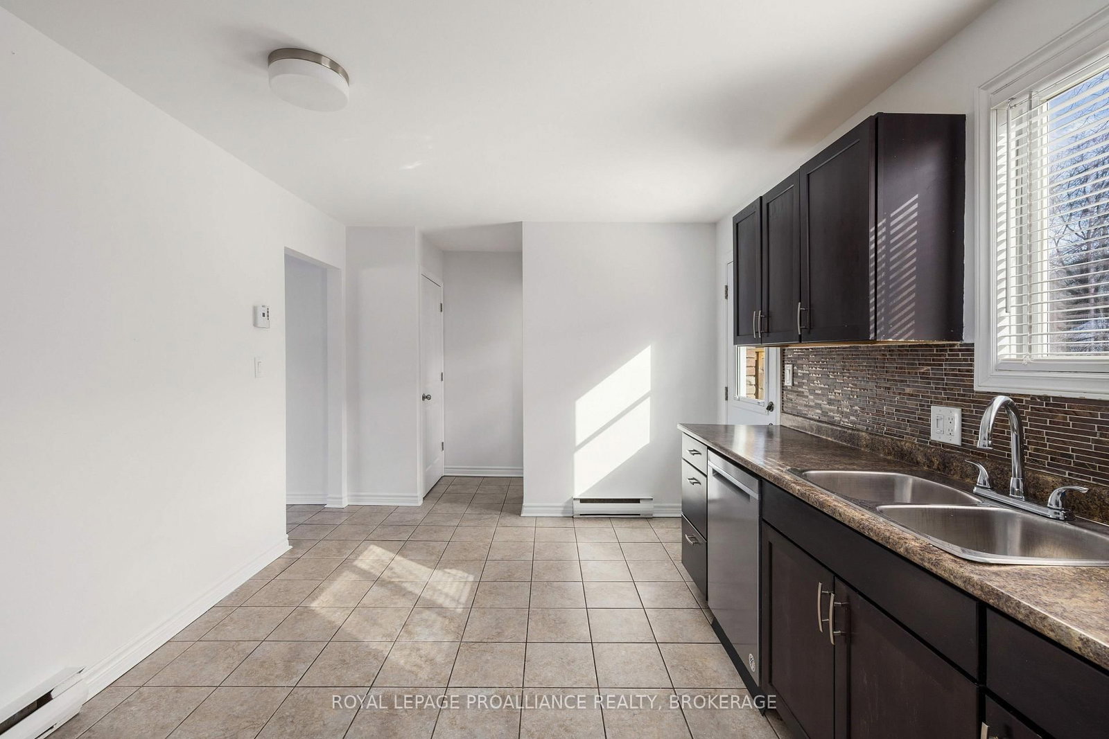44 Rosemund Crescent • #53 • Kingston, ON photo 12