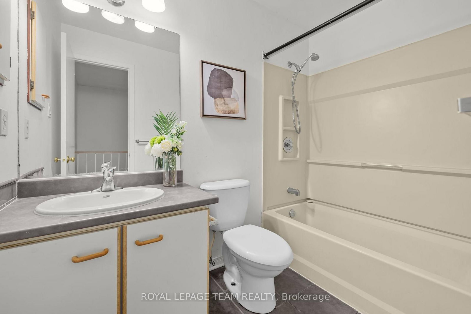 81 Rueter Street • Ottawa, ON photo 26