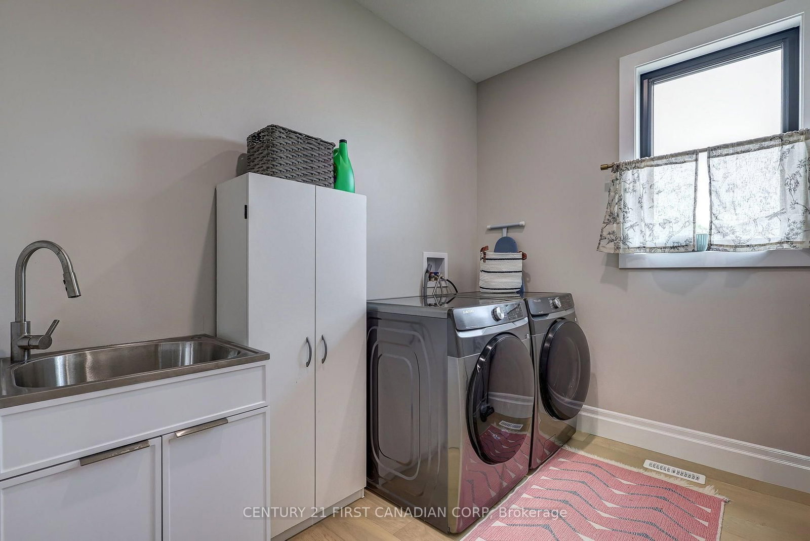 36369 Talbot Line • Southwold, ON photo 28