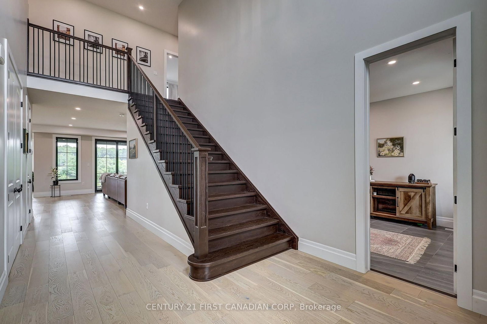 36369 Talbot Line • Southwold, ON photo 5